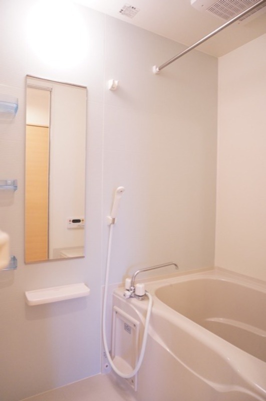 バス・シャワールーム　図面と現状に相違がある場合には現状を優先