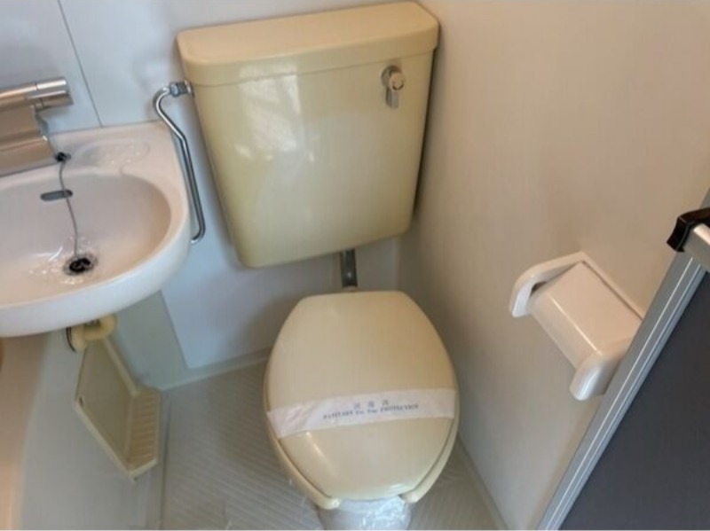 トイレ　図面と現状に相違がある場合には現状を優先