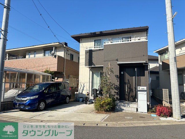 建物外観　駐車場