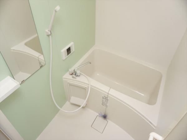 バス・シャワールーム　浴室