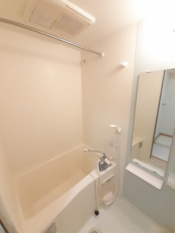 バス・シャワールーム　日々の暮らしに欠かせないお風呂です