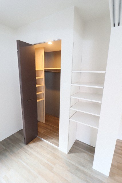 収納　ウォークインクローゼットです☆