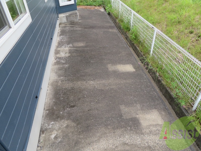 バルコニー　バルコニーはないのですが、縁側があります。