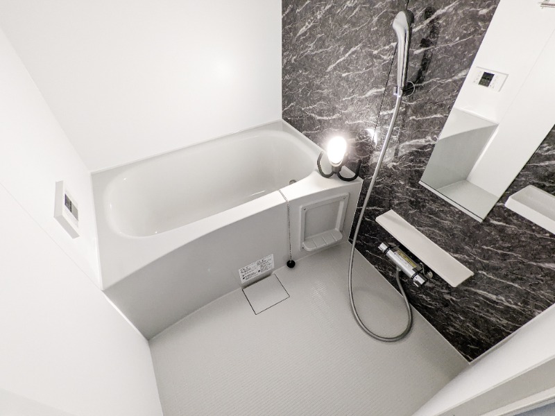 バス・シャワールーム　図面と現状に相違がある場合には現状を優先