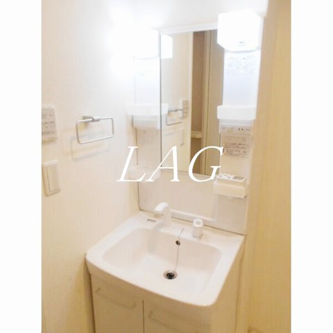 洗面設備　洗面台です。