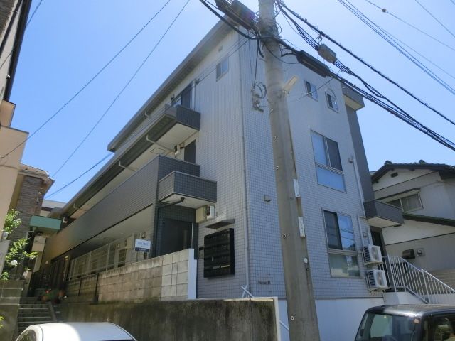 建物外観　２０１２年６月築のキレイなお部屋
