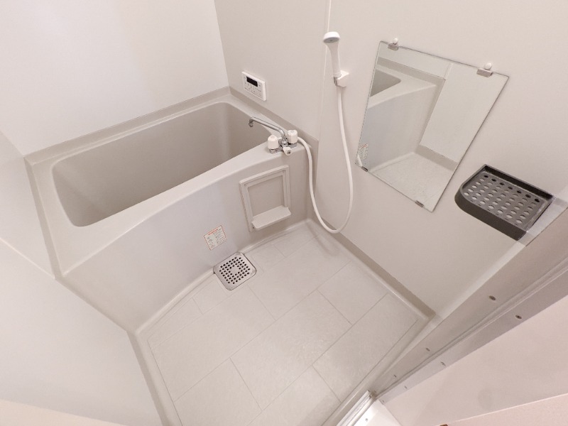 バス・シャワールーム　図面と現状に相違がある場合には現状を優先