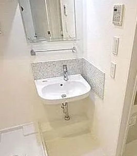 洗面設備　参考写真