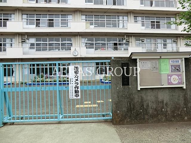 小学校　町田市立小川小学校（小学校）まで733m