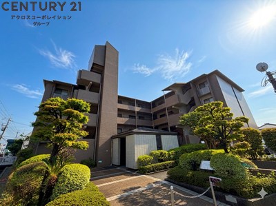 建物外観　安心のオートロック付き♪