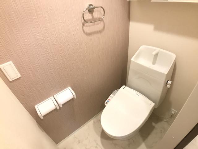 トイレ　シャワー付トイレ