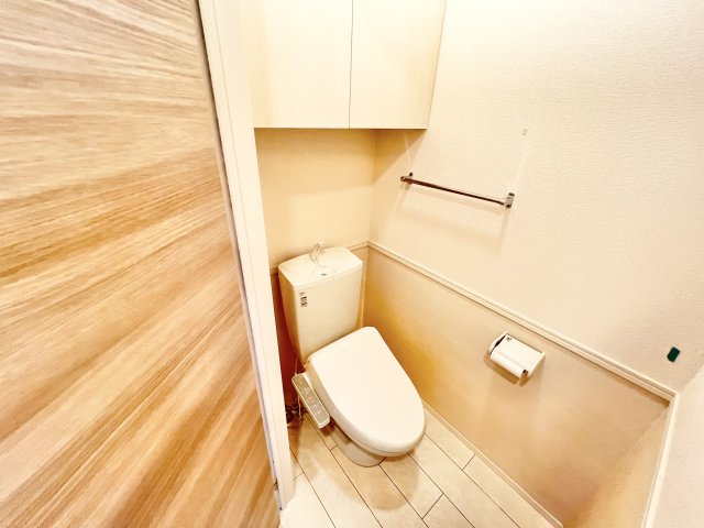 トイレ　※別部屋参考写真