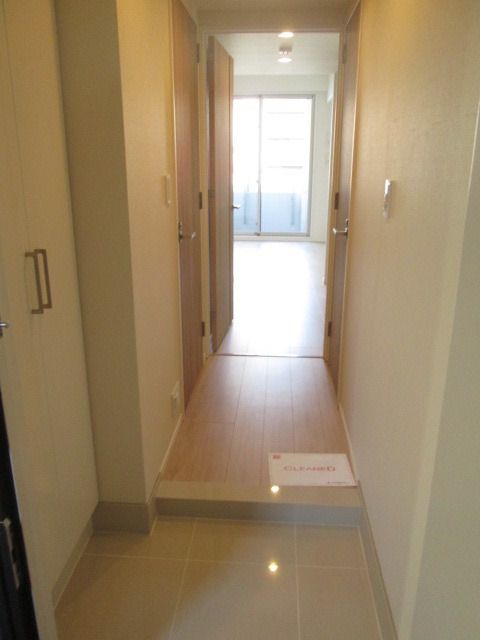 玄関　★★玄関より撮影★★