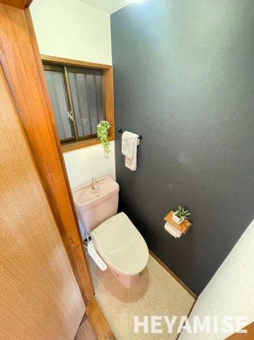 トイレ　※別の階のお部屋の参考画像です※現況を優先します