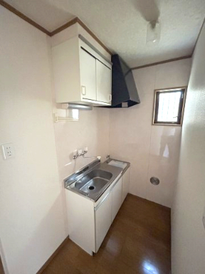 キッチン　別のお部屋の参考写真です