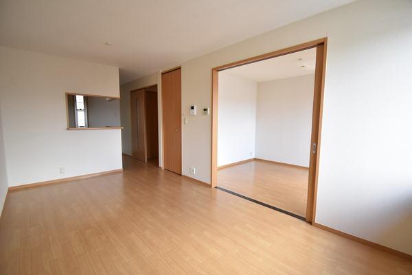 居室・リビング　同仕様写真