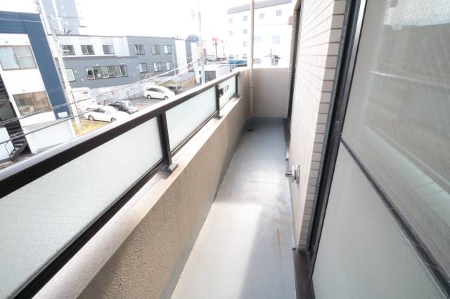 バルコニー　広々バルコニースペース♪