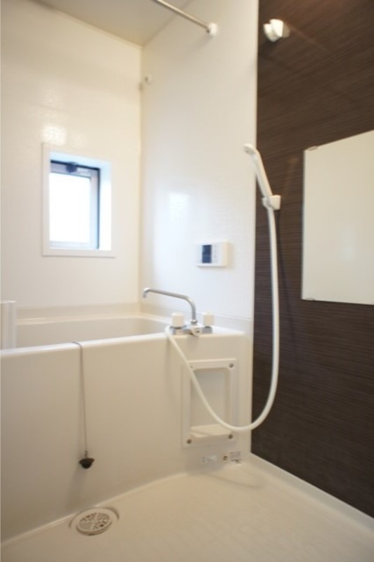 バス・シャワールーム　図面と現状に相違がある場合には現状を優先