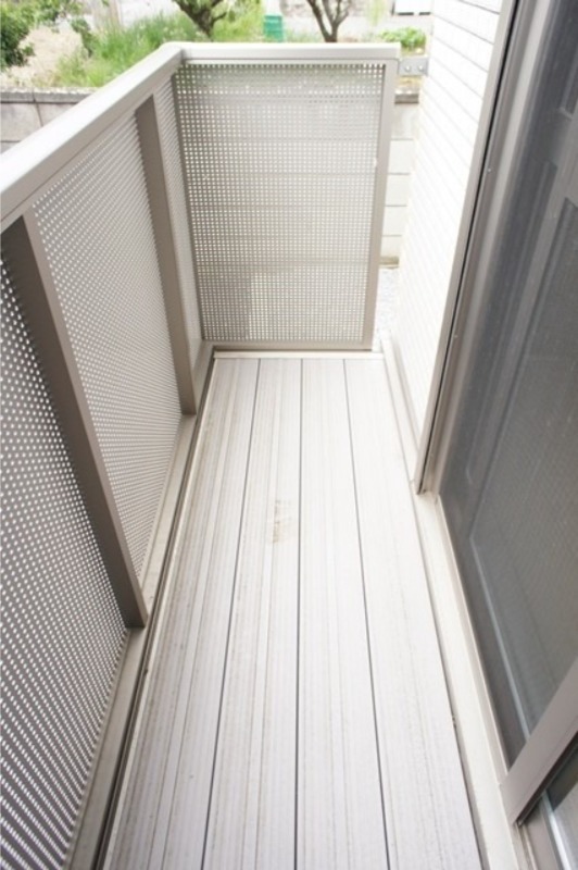 バルコニー　図面と現状に相違がある場合には現状を優先