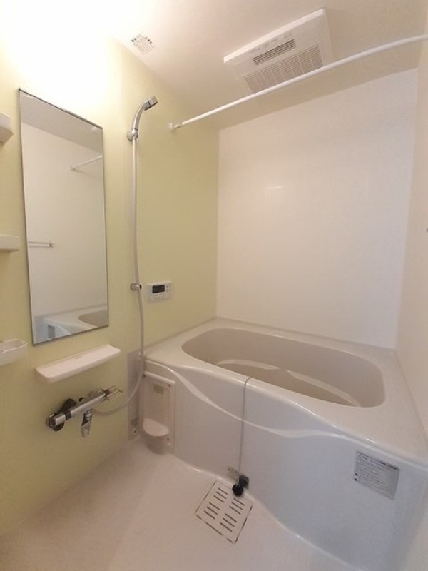 バス・シャワールーム　図面と現状に相違がある場合には現状を優先