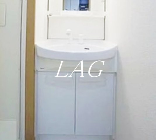 洗面設備　洗面台です。