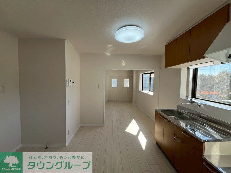 居室・リビング　お問合せはタウンハウジングまで！※現地待合わせ相談可能