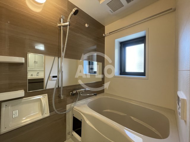 バス・シャワールーム　浴室