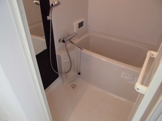 バス・シャワールーム　※同タイプ画像です※