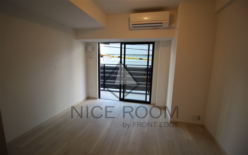 居室・リビング　ジオエント新町　洋室