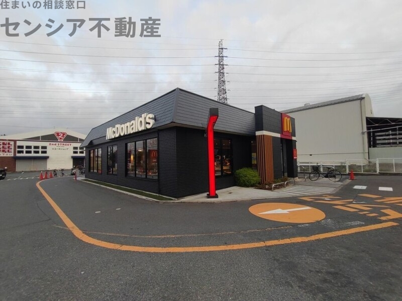 飲食店　マクドナルド中環安田東店（飲食店）まで536m