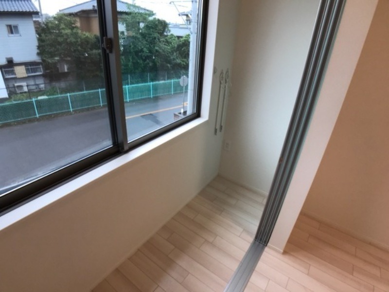 バルコニー　図面と現状に相違がある場合には現状を優先