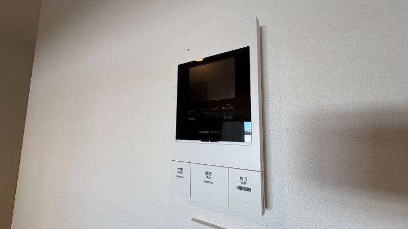 セキュリティ　モニター付きインターホン