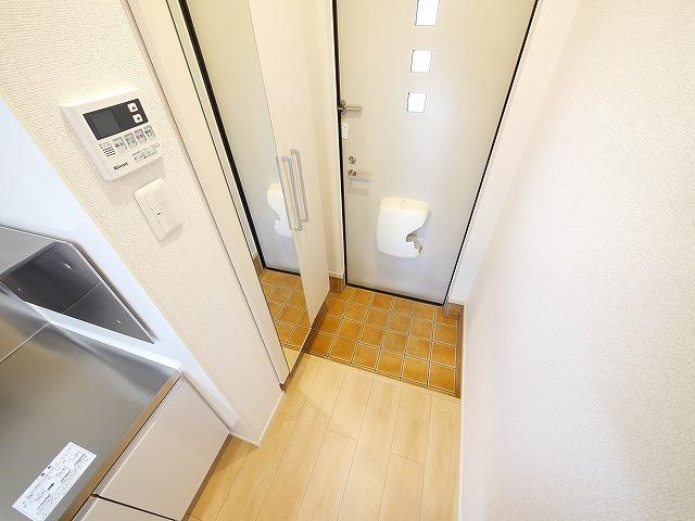 玄関　ゆったりとした玄関です