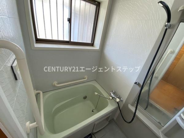 東大宮貸家の風呂写真