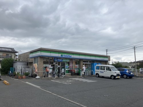 コンビニ　ファミリーマート 流山こうのす台店（コンビニ）まで337m