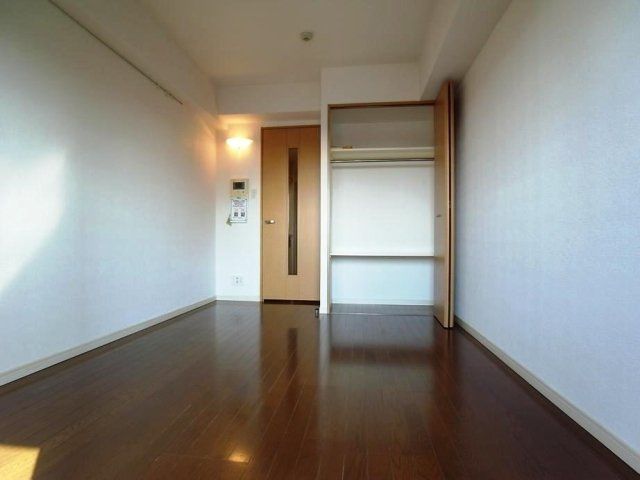 収納　（別タイプ参考写真）パレステュディオ目白　豊島区雑司が谷３