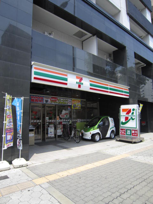 コンビニ　セブンイレブン（コンビニ）まで350m