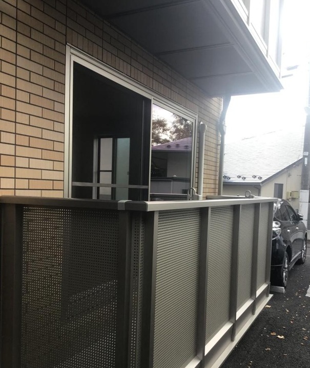 バルコニー