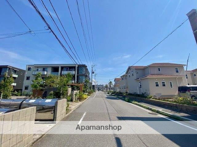 その他　前面道路（その他）まで0m