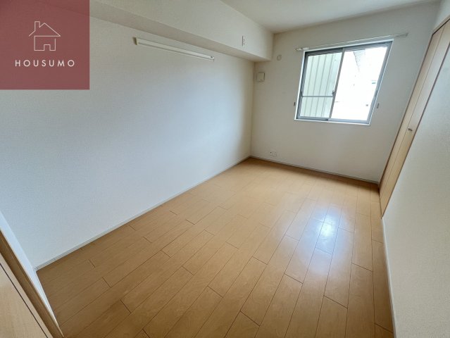 その他部屋・スペース　落ち着いて過ごせるお部屋なので、寝室にいかがでしょうか