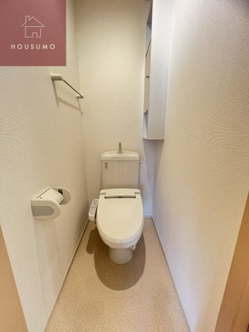トイレ　落ち着いたトイレです
