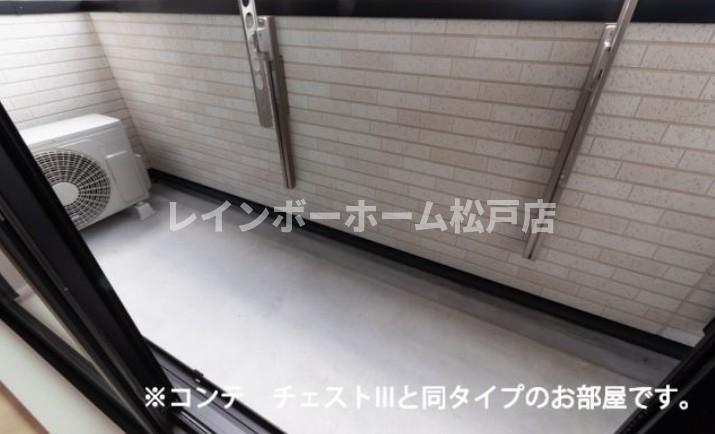 バルコニー　バルコニー付きです