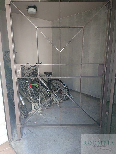 駐車場　バルコニー