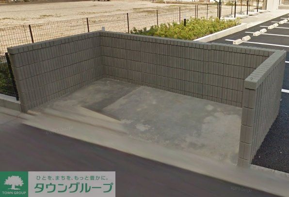 その他設備　ゴミ捨て場