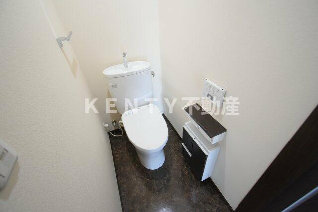 トイレ　落ち着いたトイレです