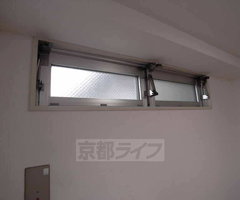 その他部屋・スペース　窓です。