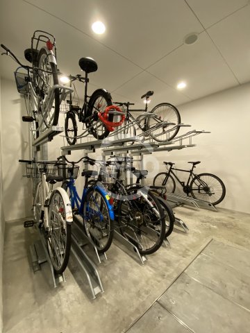 駐車場　セレニテ梅田EST（セレニテ梅田エスト）　駐輪場