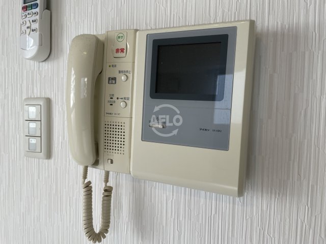 セキュリティ　カーサリック同心　TV付モニターフォン
