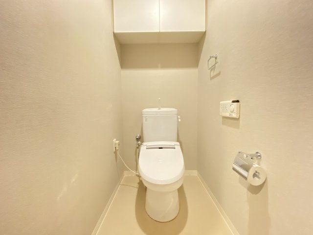 トイレ　別部屋参考