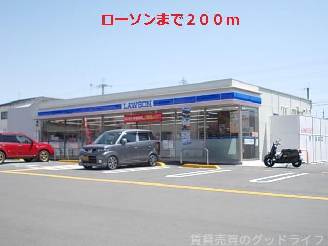 コンビニ　コンビニ（コンビニ）まで200m